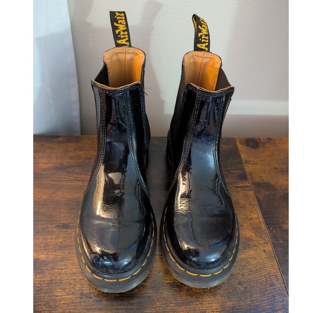 Dr. Martens 2976 Black Patent Lamper Chelsea Boots Women 6 US L EU 37 UK 4 - Picture 2 of 9